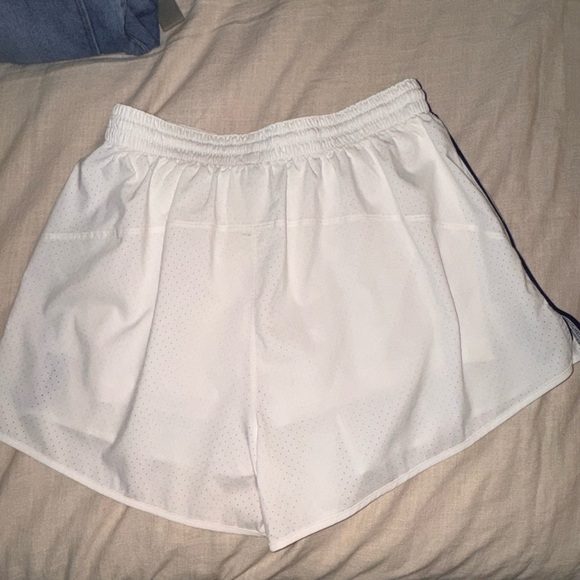 Lululemon Pace Rival High Rise Short - Picture 2 of 4